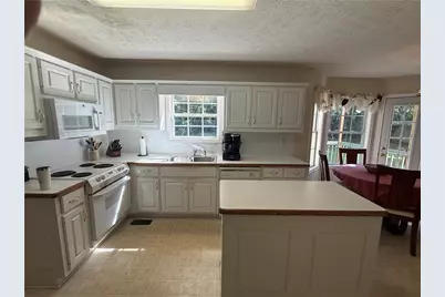 1625 Brushcreek Drive, Monroe, GA 30655 - Photo 11