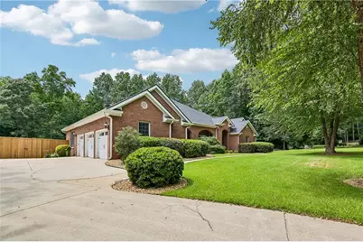 2077 Coolidge Way NW, Acworth, GA 30101 - Photo 9