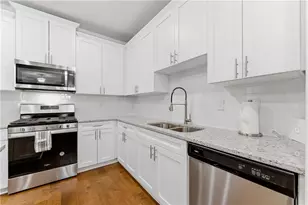 7031 Cedar Glen Rd, Atlanta, GA 30360 - Photo 9