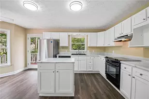 2321 Murdock Rd, Marietta, GA 30062 - Photo 15