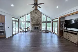 156 Thundering Waters Dr, Cornelia, GA 30531 - Photo 19