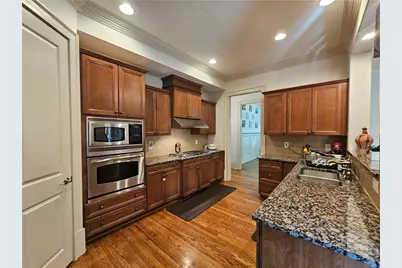 10924 Waters Road, Alpharetta, GA 30022 - Photo 9
