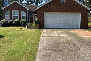 1470 Charter Oaks Ln, Lawrenceville, GA 30046 - Photo 1