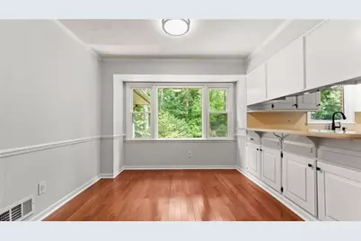 2679 Regency Drive E, Tucker, GA 30084 - Photo 11