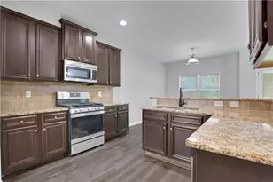6740 Oak Hill Pl, Union City, GA 30213 - Photo 15
