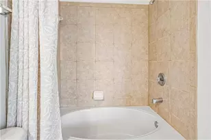 945 Prestwyck Ct, Alpharetta, GA 30004 - Photo 17
