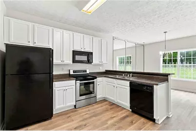 7576 Winderemere Park, Riverdale, GA 30274 - Photo 3