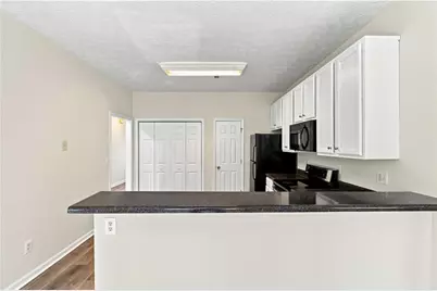 7576 Winderemere Park, Riverdale, GA 30274 - Photo 13