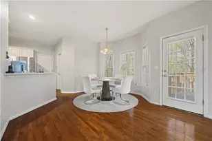 231 Beechwood Ln, Stone Mountain, GA 30087 - Photo 9