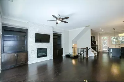 1920 Townsend Court, Atlanta, GA 30329 - Photo 9