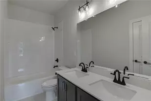 240 Wilbanks St, Buford, GA 30518 - Photo 33