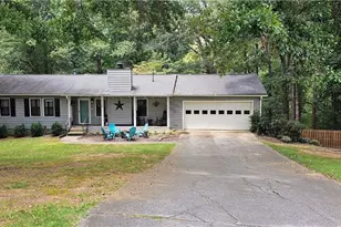 1395 Allatoona Ct NW, Kennesaw, GA 30152 - Photo 1