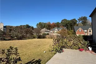 352 Plymstock Dr, McDonough, GA 30253 - Photo 19