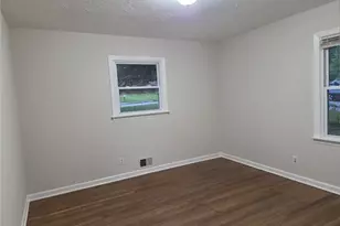 4609 Puckett St, Forest Park, GA 30297 - Photo 7