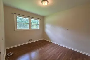 4609 Puckett St, Forest Park, GA 30297 - Photo 9