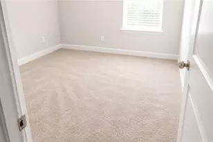10172 Benton Woods Dr, Covington, GA 30014 - Photo 9