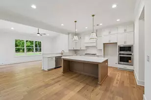 9155 Greenway Ct, Gainesville, GA 30506 - Photo 9