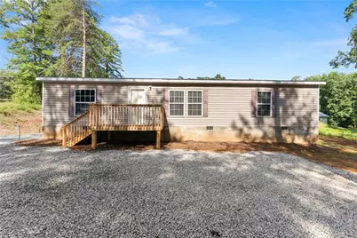 277 Yates Street, Cornelia, GA 30531 - Photo 1