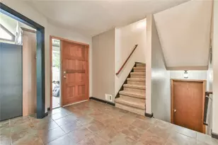 3829 Lamplighter Cir, Duluth, GA 30096 - Photo 7