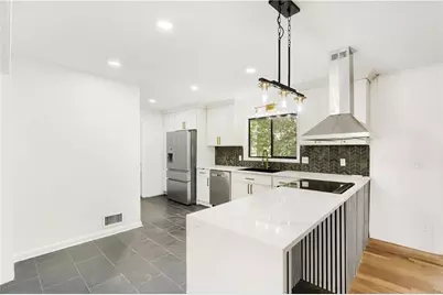 2636 Whiteleigh Court NE, Atlanta, GA 30345 - Photo 11