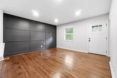 26 Vanguard Circle SW, Marietta, GA 30060 - Photo 5