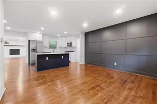26 Vanguard Cir SW, Marietta, GA 30060 - Photo 3
