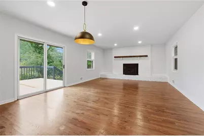 26 Vanguard Circle SW, Marietta, GA 30060 - Photo 13