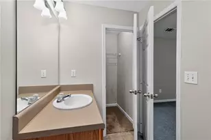 2161 Del Lago Circle NW, Kennesaw, GA 30152 - Photo 17
