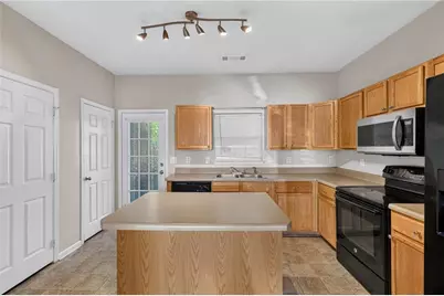 2161 Del Lago Circle NW, Kennesaw, GA 30152 - Photo 11