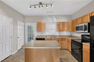 2161 Del Lago Circle NW, Kennesaw, GA 30152 - Photo 11