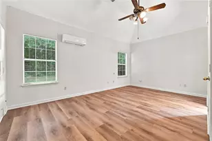 10870 Willow Meadow Cir, Alpharetta, GA 30022 - Photo 15