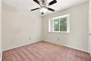 10870 Willow Meadow Cir, Alpharetta, GA 30022 - Photo 19