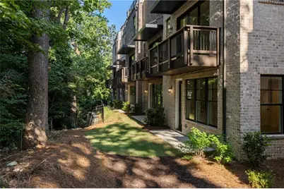 2248 Crestview Drive NE #33, Atlanta, GA 30319 - Photo 63