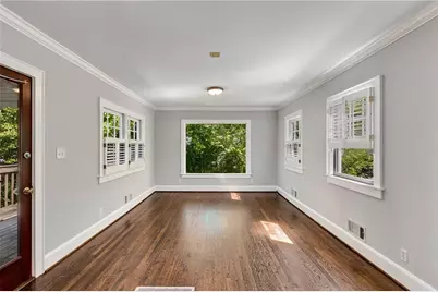 666 Yorkshire Road NE, Atlanta, GA 30306 - Photo 13