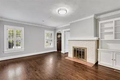 666 Yorkshire Road NE, Atlanta, GA 30306 - Photo 5