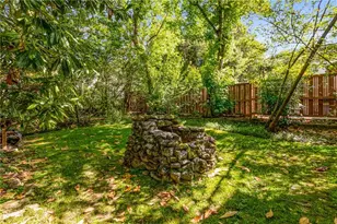 666 Yorkshire Rd NE, Atlanta, GA 30306 - Photo 23