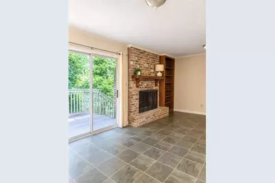 897 Hearthstone Drive, Stone Mountain, GA 30083 - Photo 3