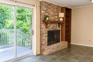 897 Hearthstone Dr, Stone Mountain, GA 30083 - Photo 3