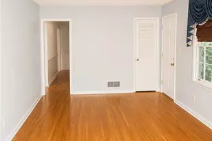 897 Hearthstone Dr, Stone Mountain, GA 30083 - Photo 19