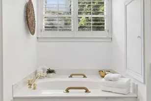 440 Greenlaurel Dr, Sandy Springs, GA 30342 - Photo 19