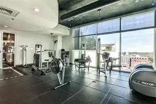 250 Pharr Rd, Atlanta, GA 30305 - Photo 21