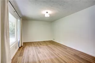 188 Pine Forest Dr, Lawrenceville, GA 30046 - Photo 3