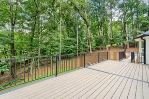 8140 Habersham Waters Rd, Sandy Springs, GA 30350 - Photo 33