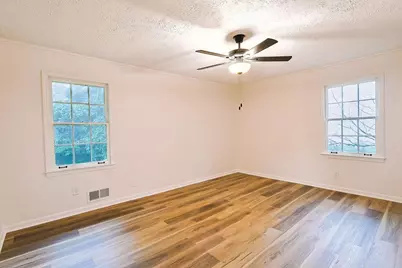 2016 Gibralter Way, Conyers, GA 30012 - Photo 13