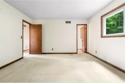 3260 Creek Hollow Drive, Marietta, GA 30062 - Photo 7