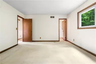 3260 Creek Hollow Dr, Marietta, GA 30062 - Photo 7