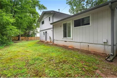 3260 Creek Hollow Drive, Marietta, GA 30062 - Photo 13
