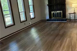 3260 Creek Hollow Dr, Marietta, GA 30062 - Photo 3
