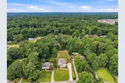 435 Cambria Lane SW, Lilburn, GA 30047 - Photo 45