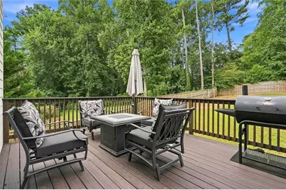 435 Cambria Lane SW, Lilburn, GA 30047 - Photo 37